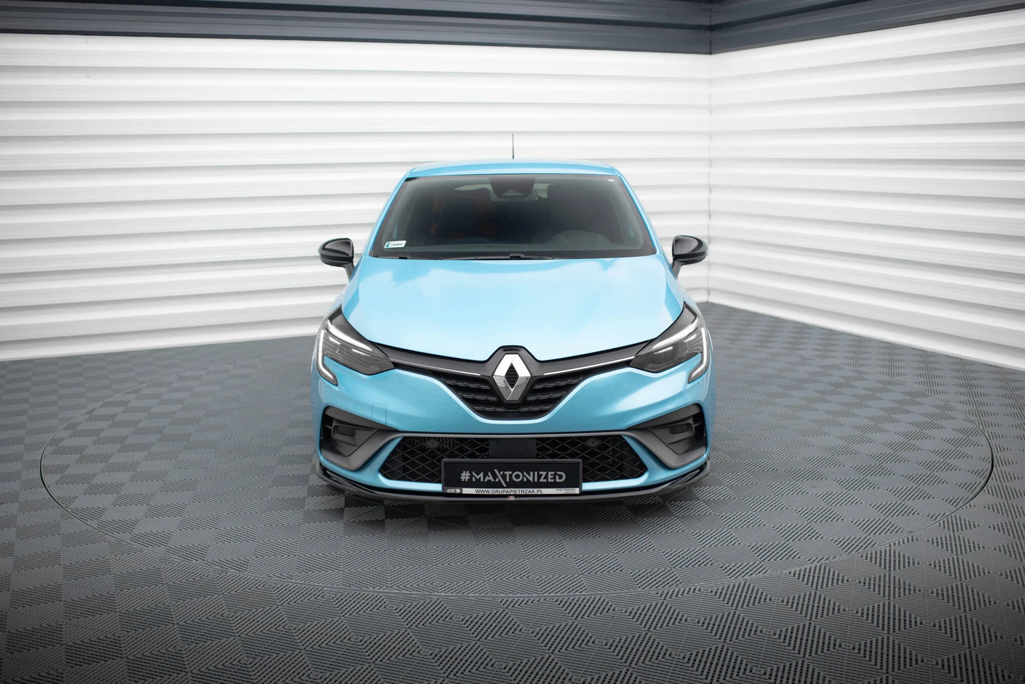 Splitter Przedni V.2 Renault Clio R.S. Line Mk5 - Image 2