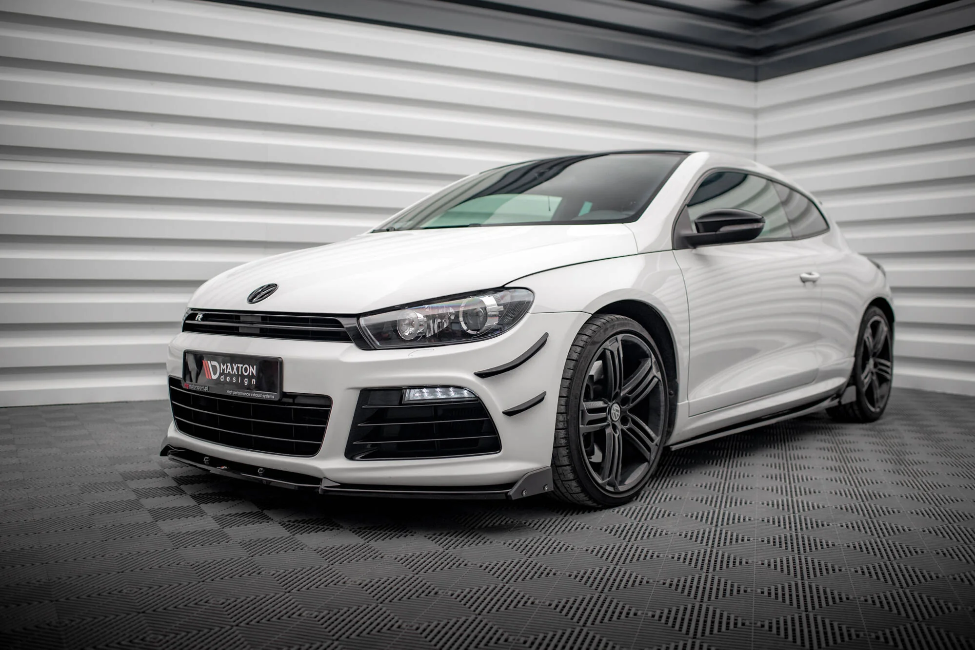 Splitter Przedni V.3 + Flaps Volkswagen Scirocco R Mk3 - Image 3