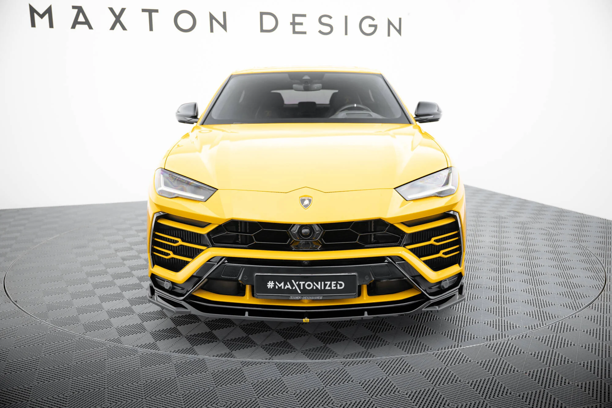 Splitter Przedni V.3 Lamborghini Urus Mk1 - Image 2