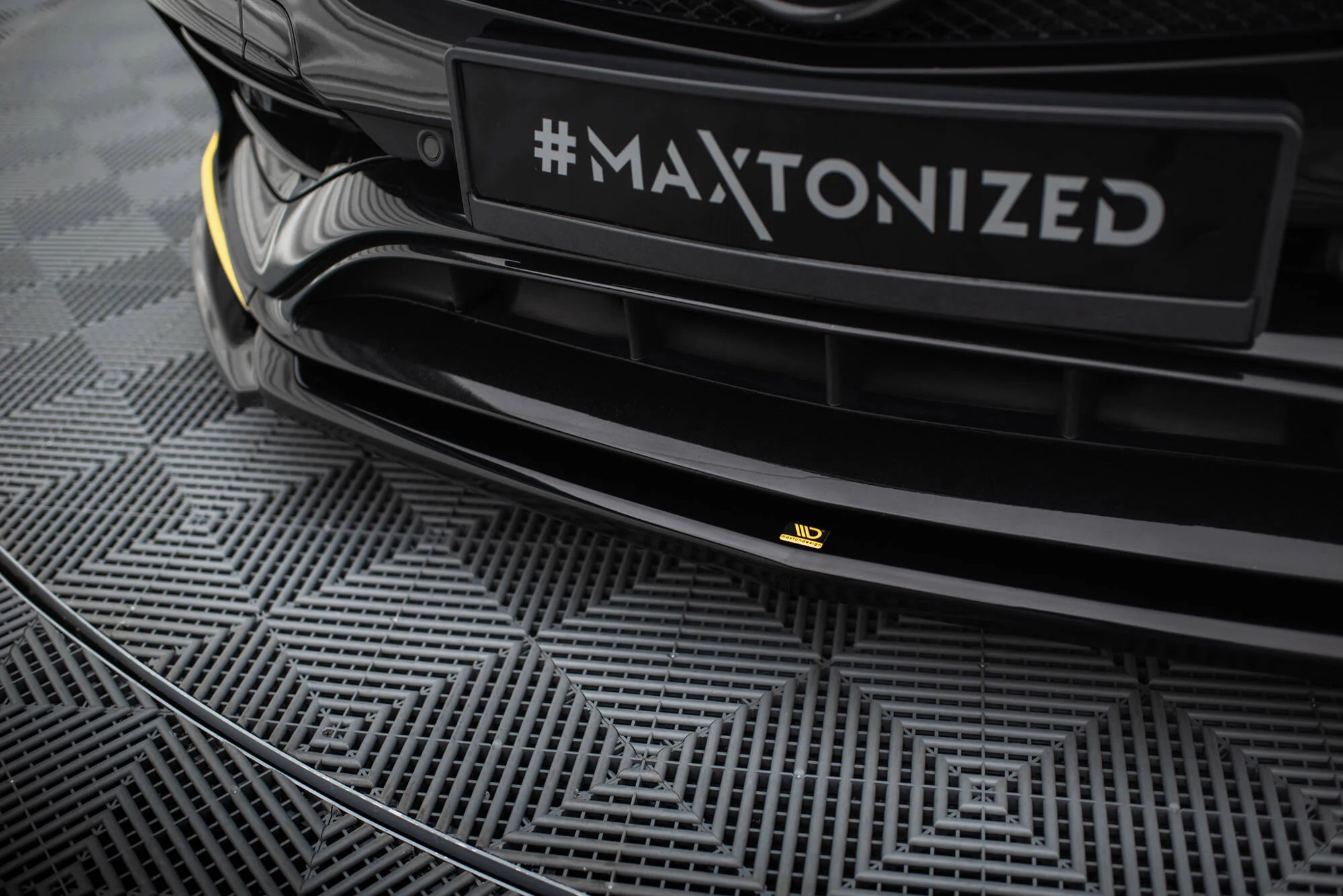 Splitter Przedni V.4 Mercedes-AMG CLA 45 Aero C117 Facelift - Image 2