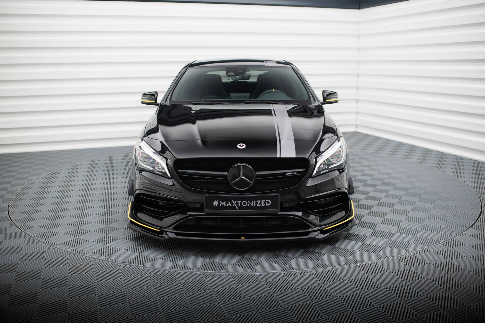 Splitter Przedni V.4 Mercedes-AMG CLA 45 Aero C117 Facelift - Image 3