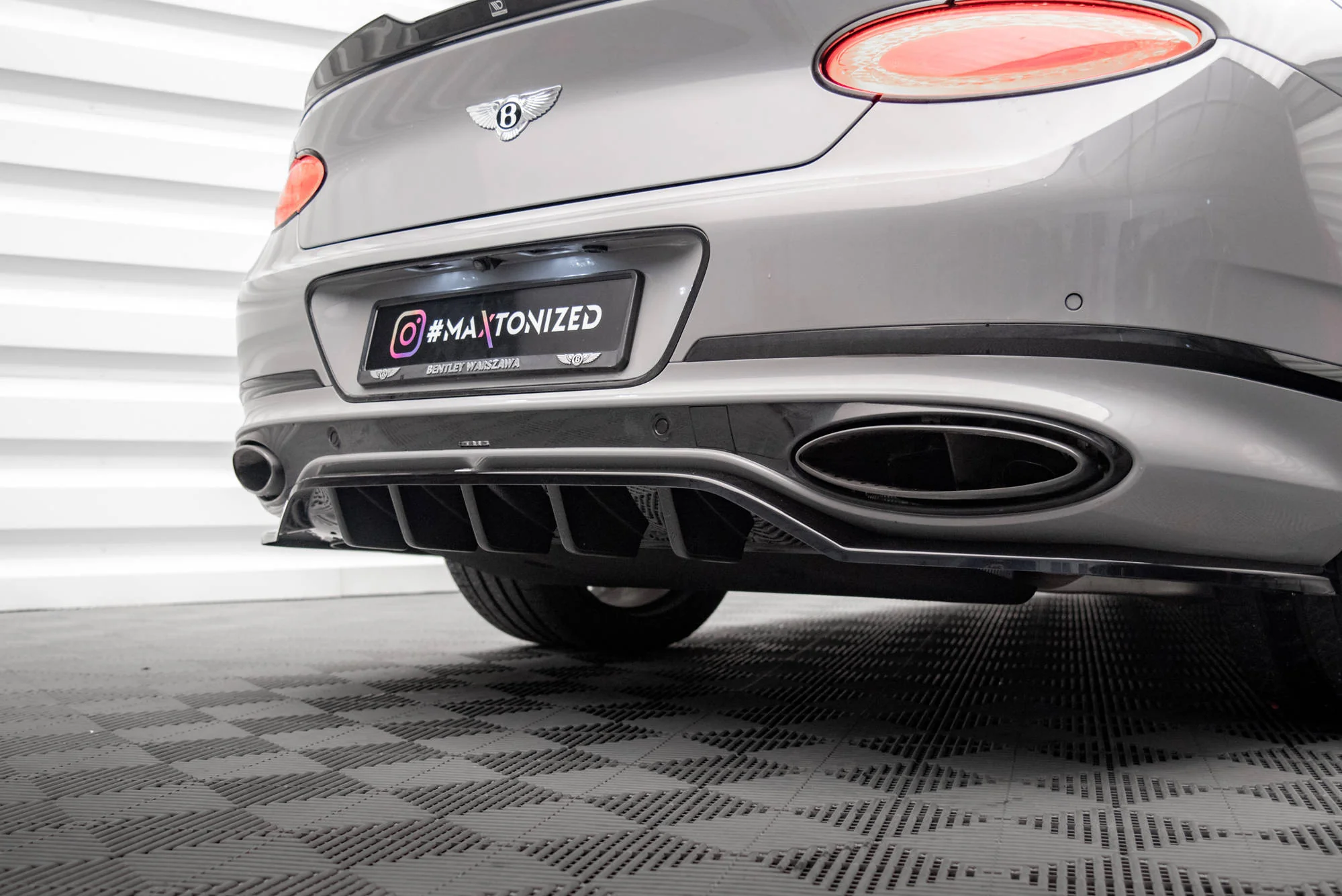 Splitter Tylny (Z Dyfuzorem) Bentley Continental Convertible GT Mk3