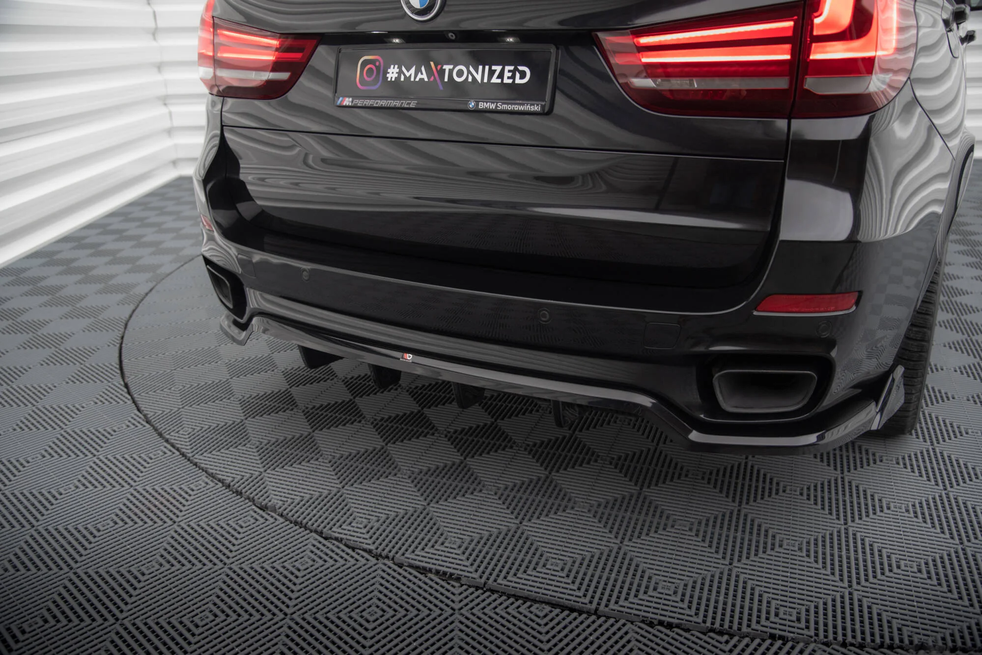 Splitter Tylny (Z Dyfuzorem) BMW X5 M-Pack F15