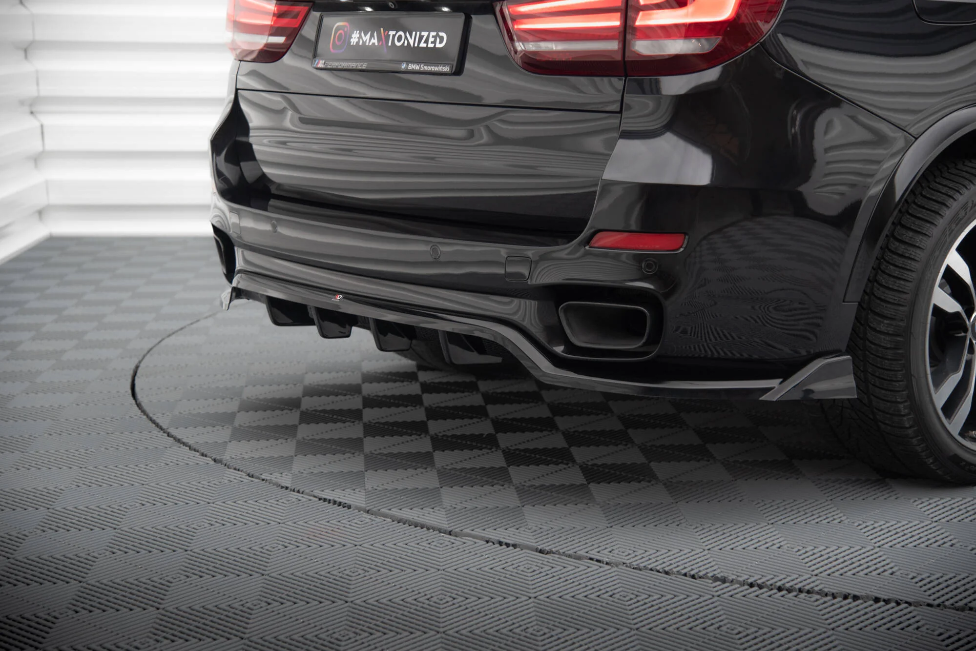 Splitter Tylny (Z Dyfuzorem) BMW X5 M-Pack F15 - Image 4