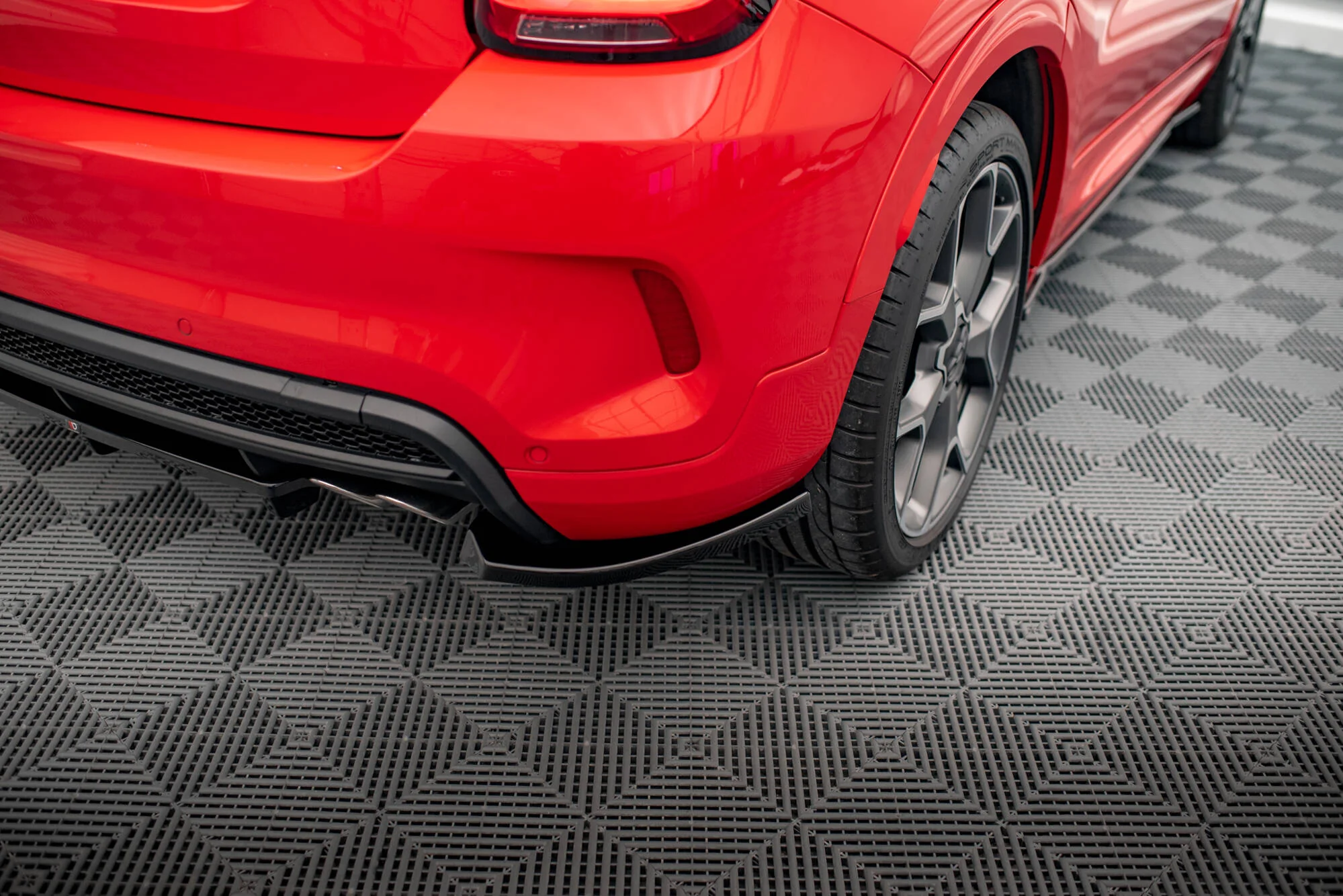 Splitter Tylny (Z Dyfuzorem) Fiat 500X Sport Mk1 Facelift - Image 2