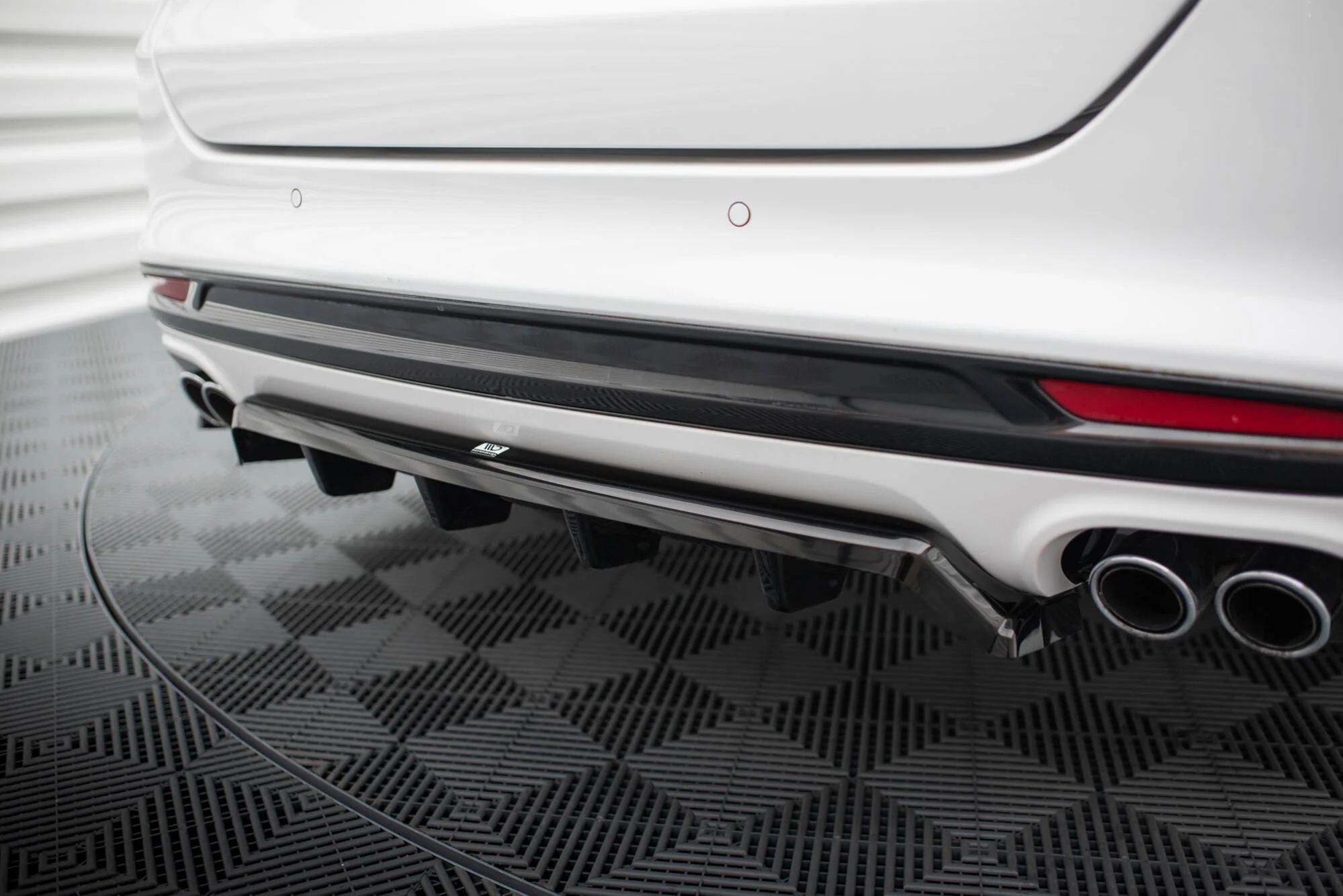 Splitter Tylny (Z Dyfuzorem) Ford Mondeo Sport Mk5 Facelift / Fusion Sport Mk2 Facelift - Image 2