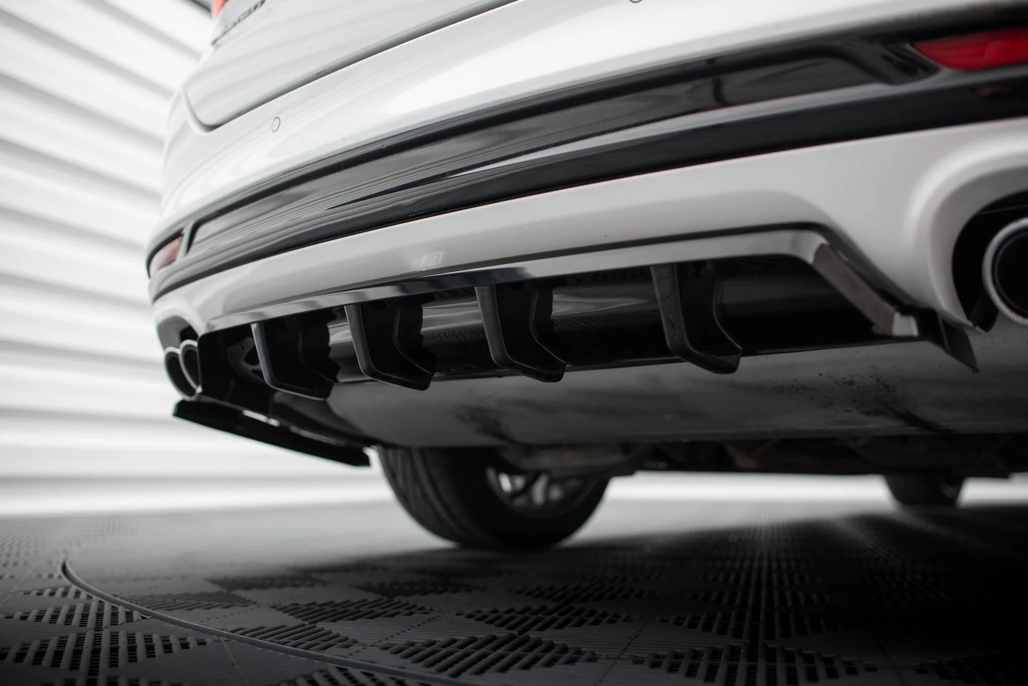 Splitter Tylny (Z Dyfuzorem) Ford Mondeo Sport Mk5 Facelift / Fusion Sport Mk2 Facelift - Image 4