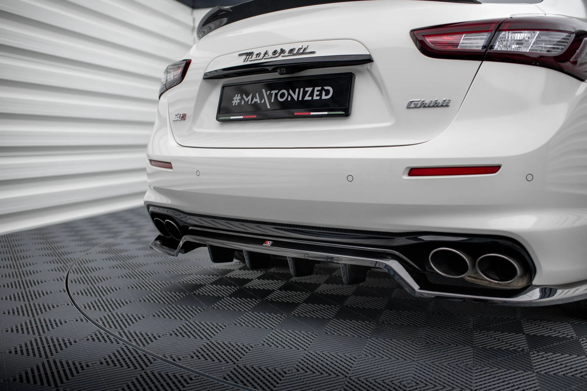 Splitter Tylny (Z Dyfuzorem) Maserati Ghibli Mk3 Facelift - Image 4