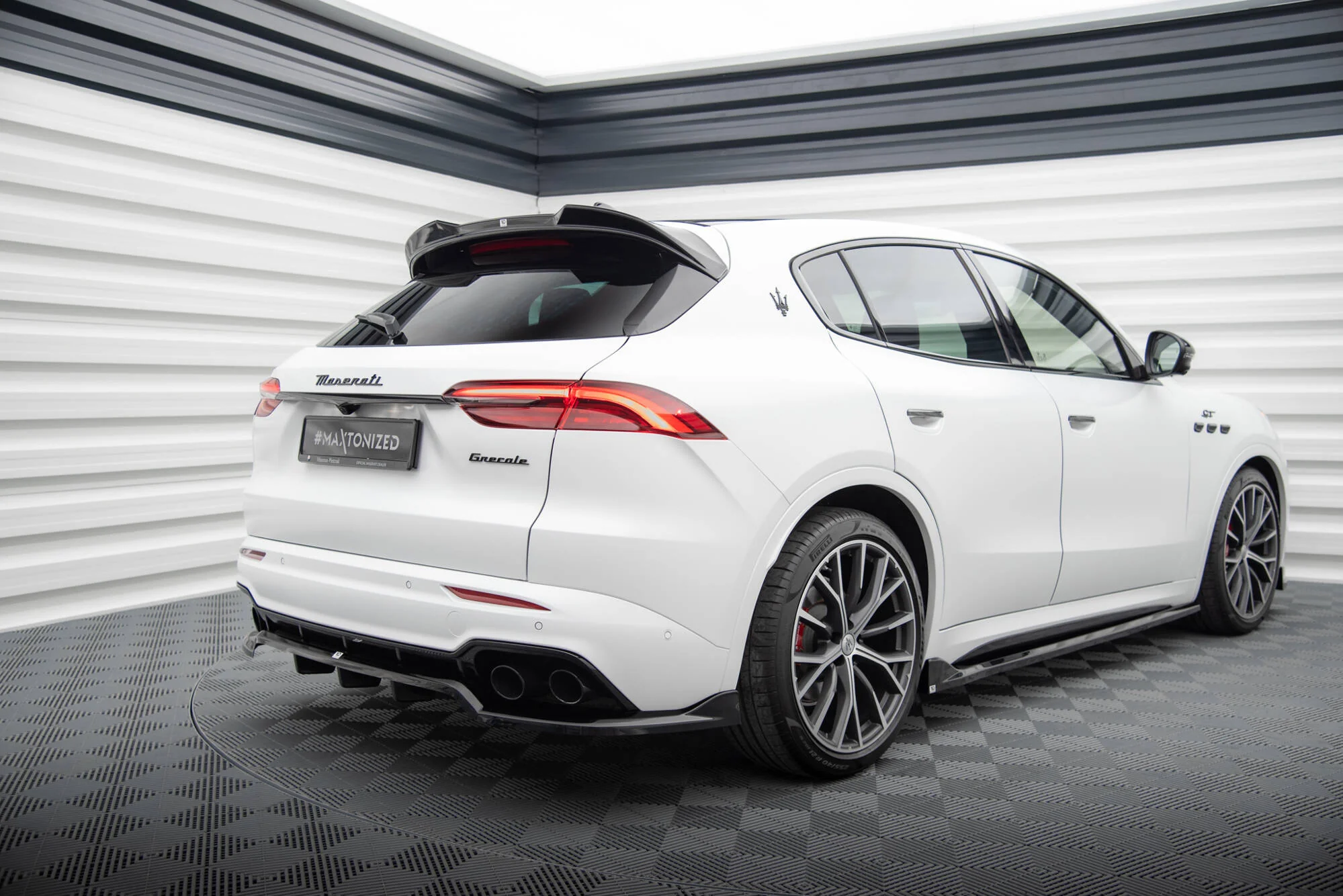 Splitter Tylny (Z Dyfuzorem) Maserati Grecale GT / Modena Mk1 - Image 3