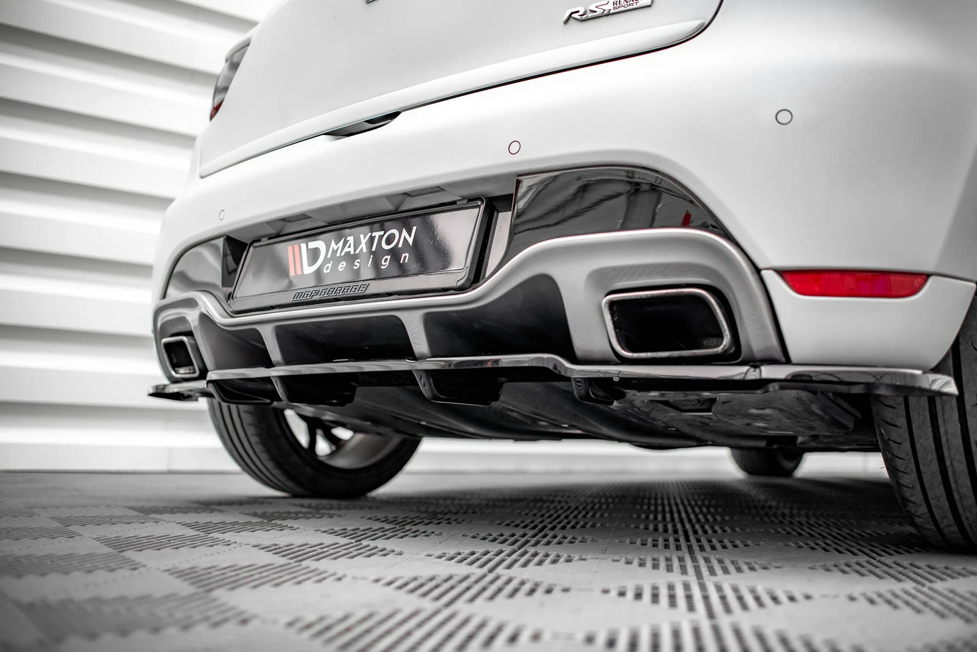 Splitter Tylny (Z Dyfuzorem) Renault Clio RS Mk4 - Image 4