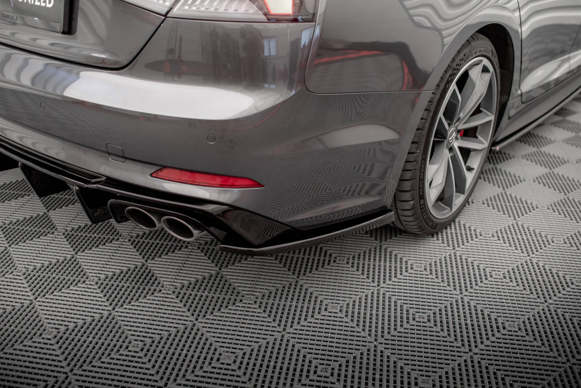 Splittery Tylne Boczne Audi S5 Coupe / Sportback F5