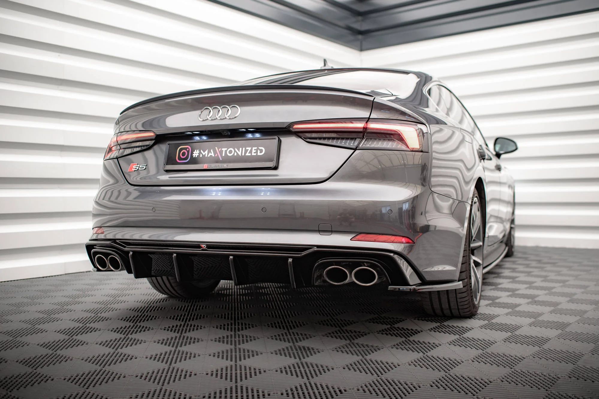Splittery Tylne Boczne Audi S5 Coupe / Sportback F5 - Image 2