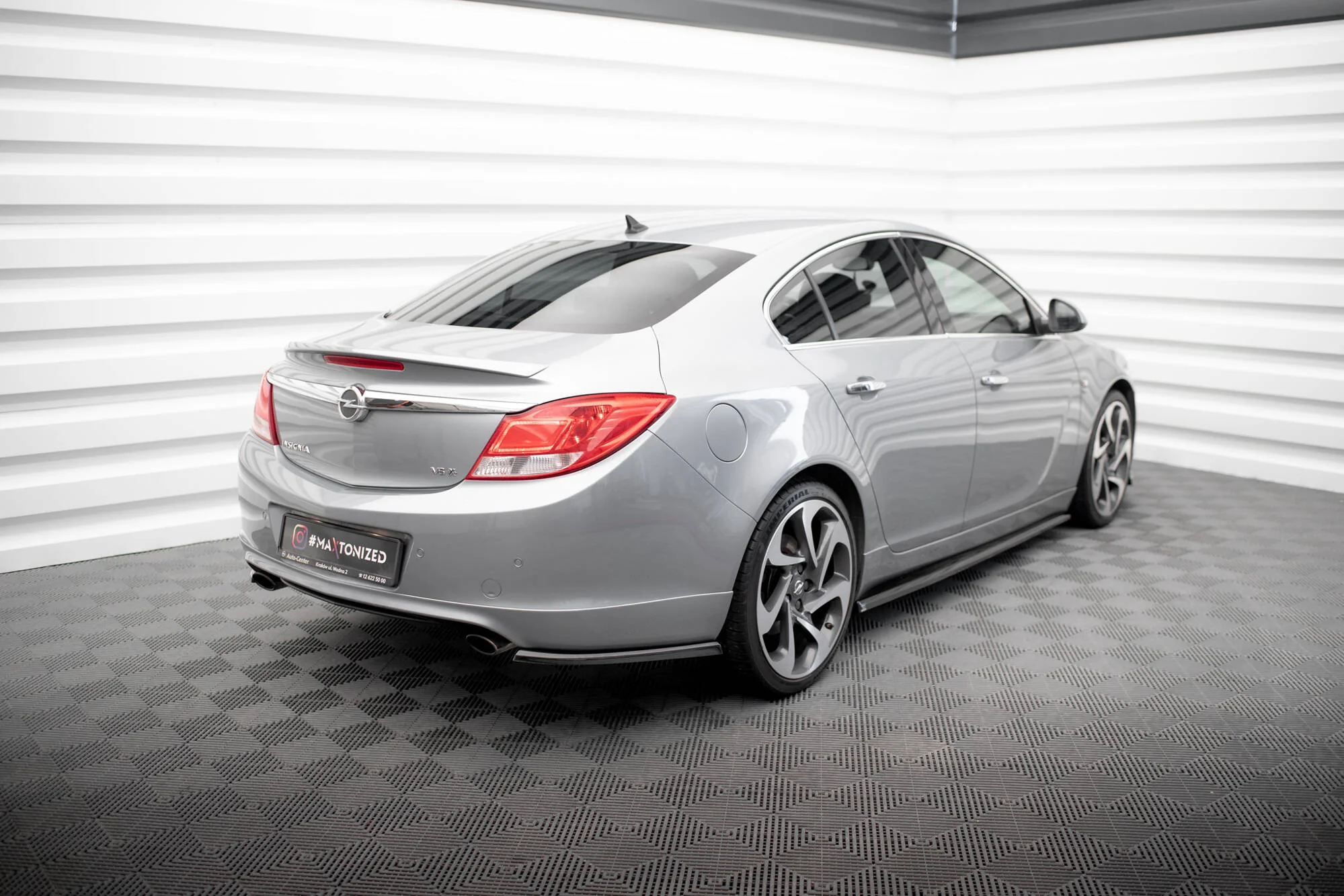 Splittery Tylne Boczne Opel Insignia OPC-Line Mk1 - Image 2
