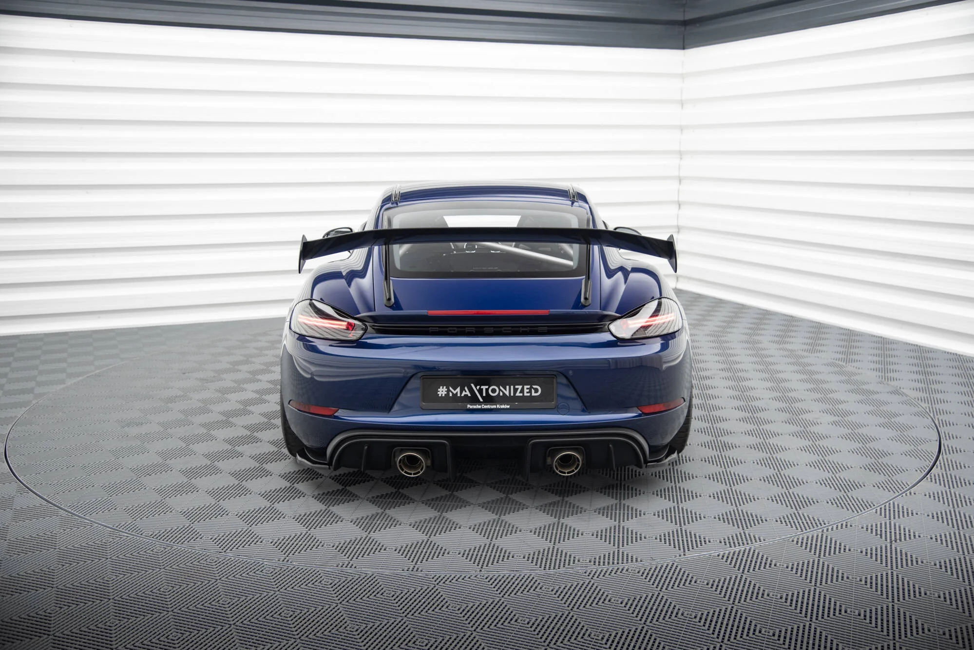 Splittery Tylne Boczne Porsche 718 Cayman GT4 RS 982c - Image 4