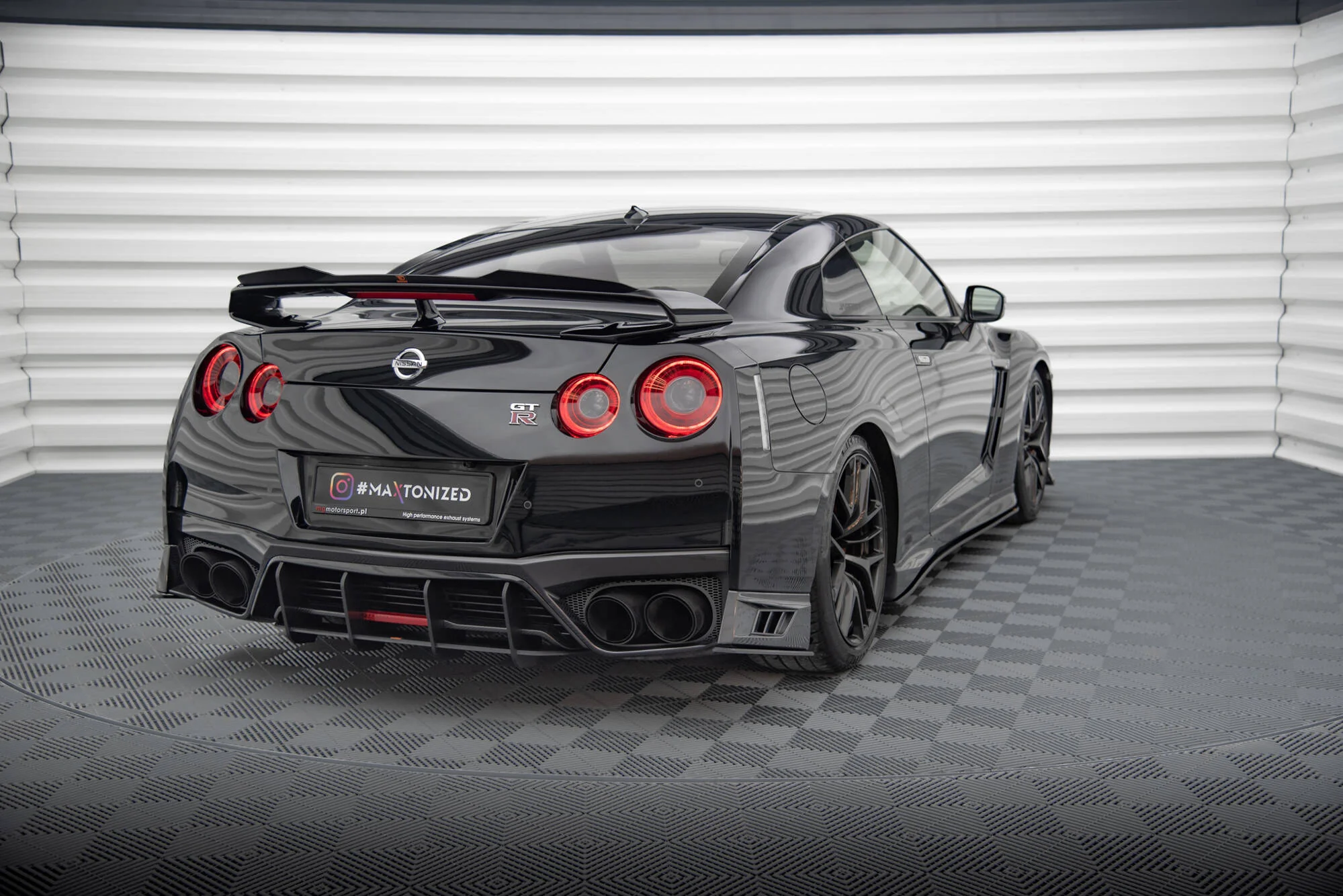 Splittery Tylne Boczne Street Pro Nissan GTR R35 Facelift - Image 2