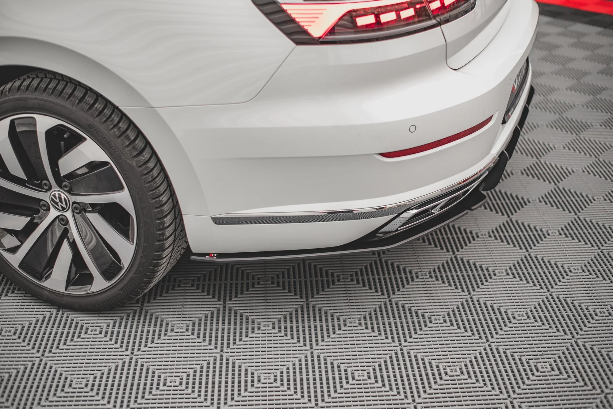 Splittery Tylne Boczne Street Pro Volkswagen Arteon Sedan / Shooting Brake R-Line Mk1 Facelift