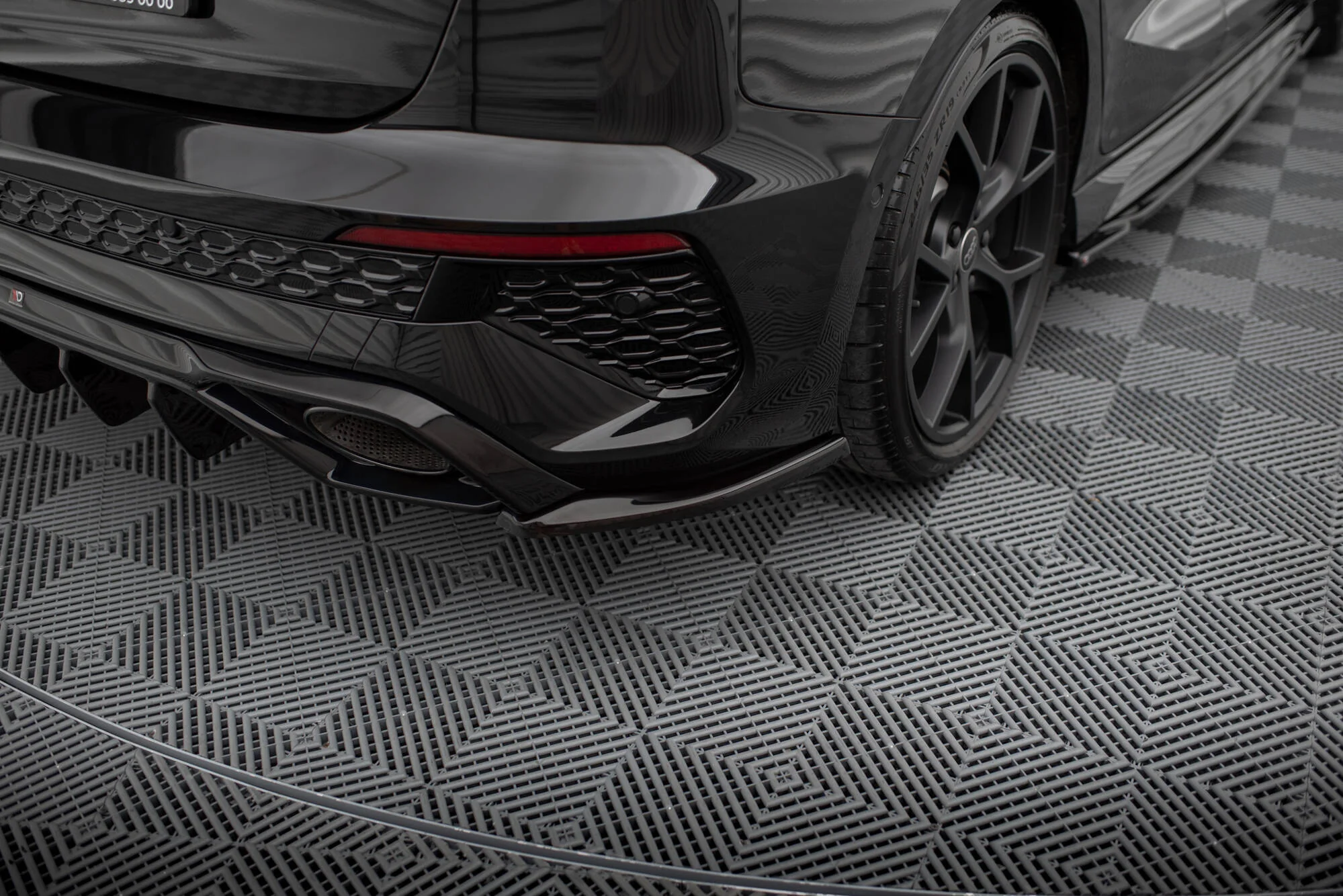 Splittery Tylne Boczne V.2 Audi RS3 Sportback 8Y