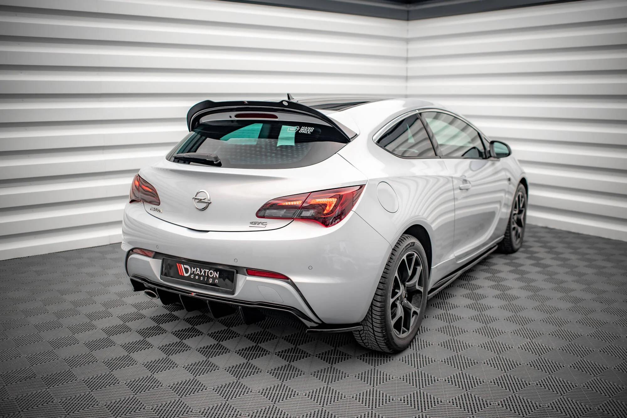 Splittery Tylne V.2 Boczne Opel Astra GTC OPC-Line J - Image 3