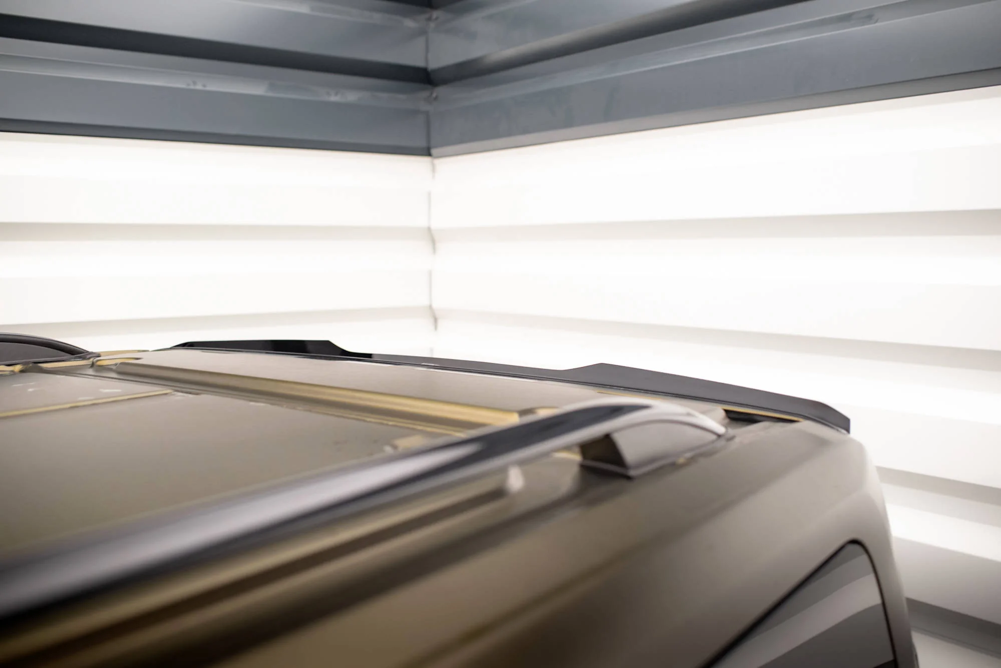 Spoiler Cap Ford Tourneo Custom Mk1 Facelift - Image 3