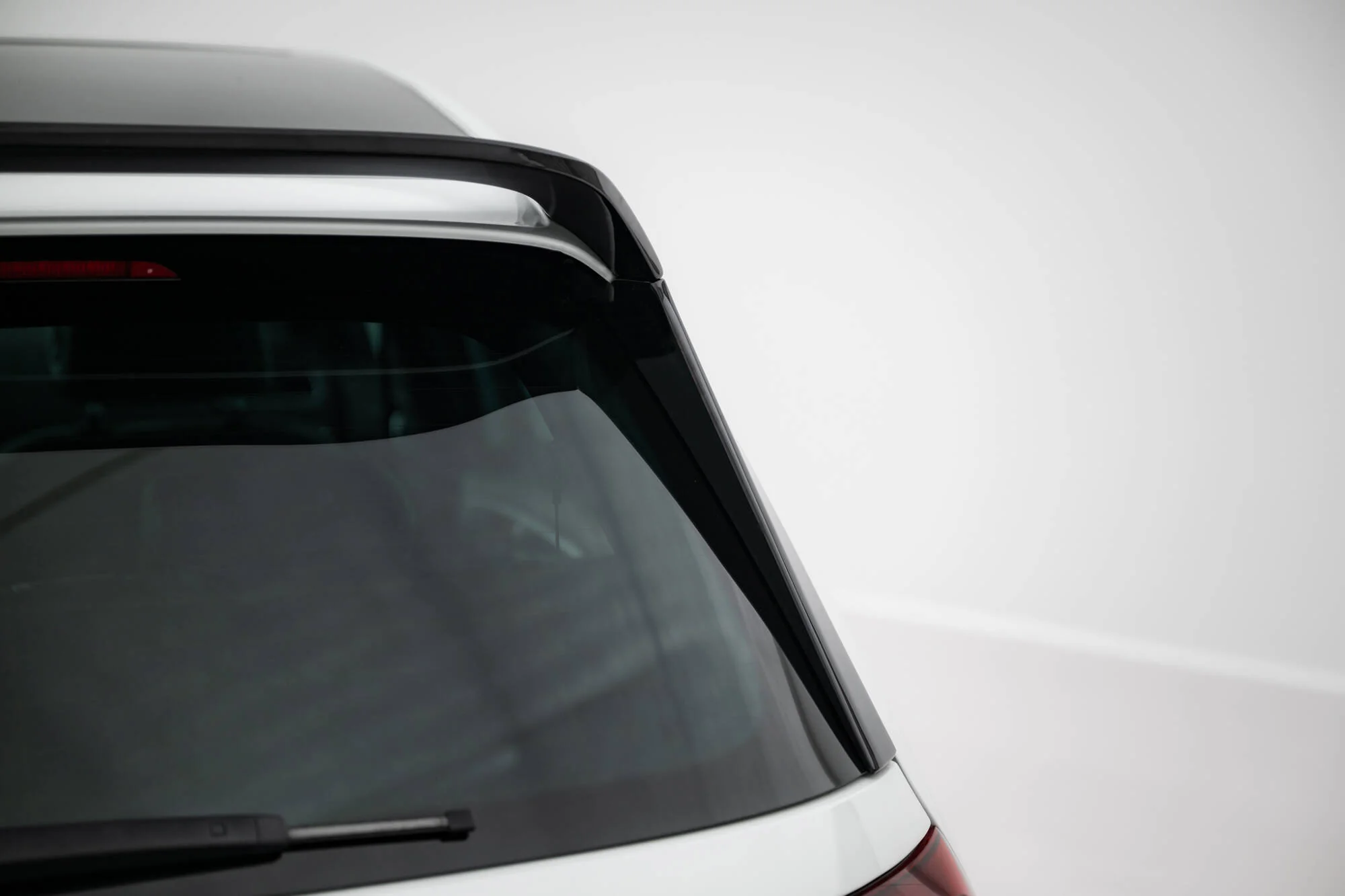 Spoiler Volkswagen Golf R / R-Line / GTI / GTD Mk7 / Mk7 Facelift - Image 4