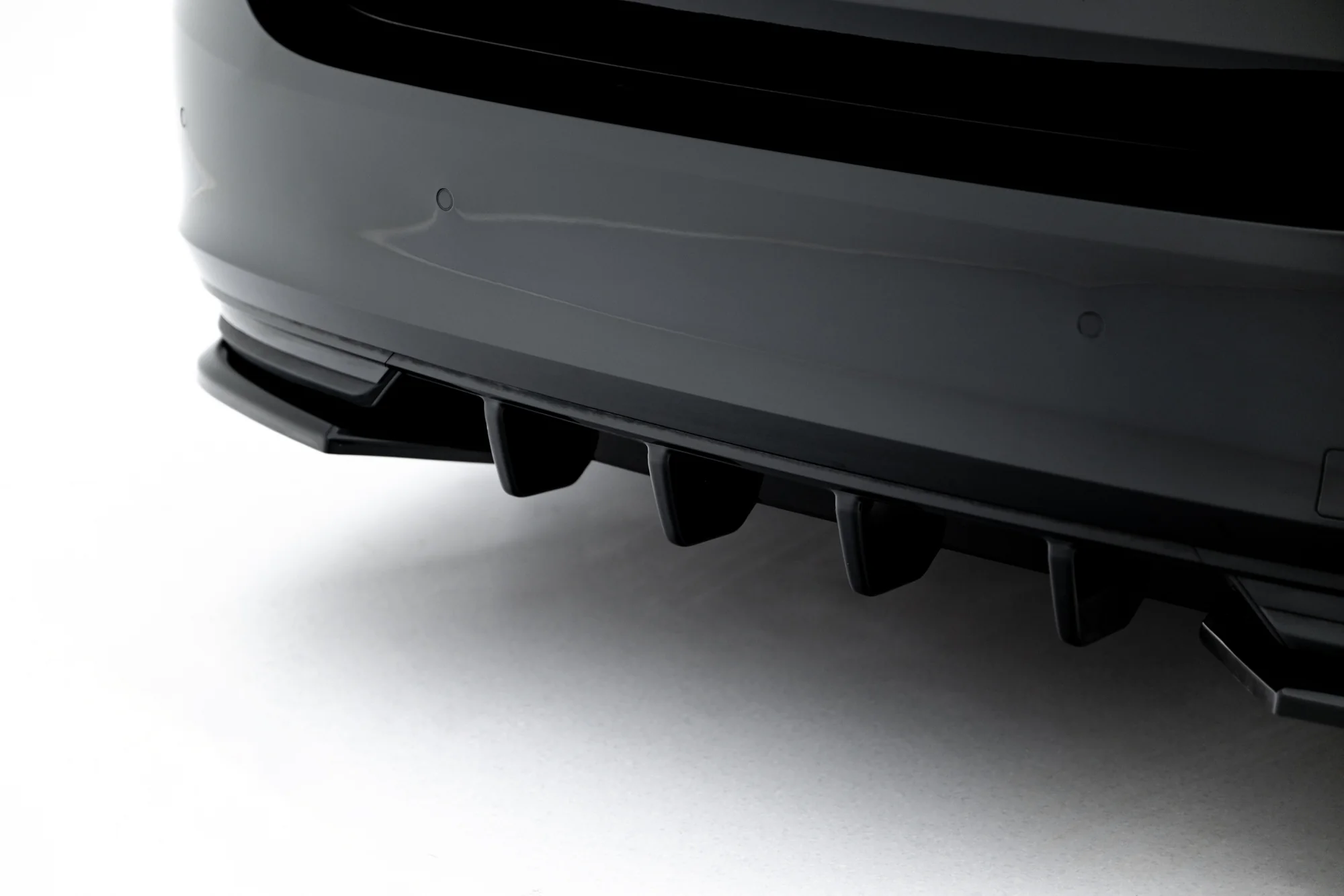 Zestaw Splitterów V.1 Skoda Superb Sportline Mk4 - Image 14