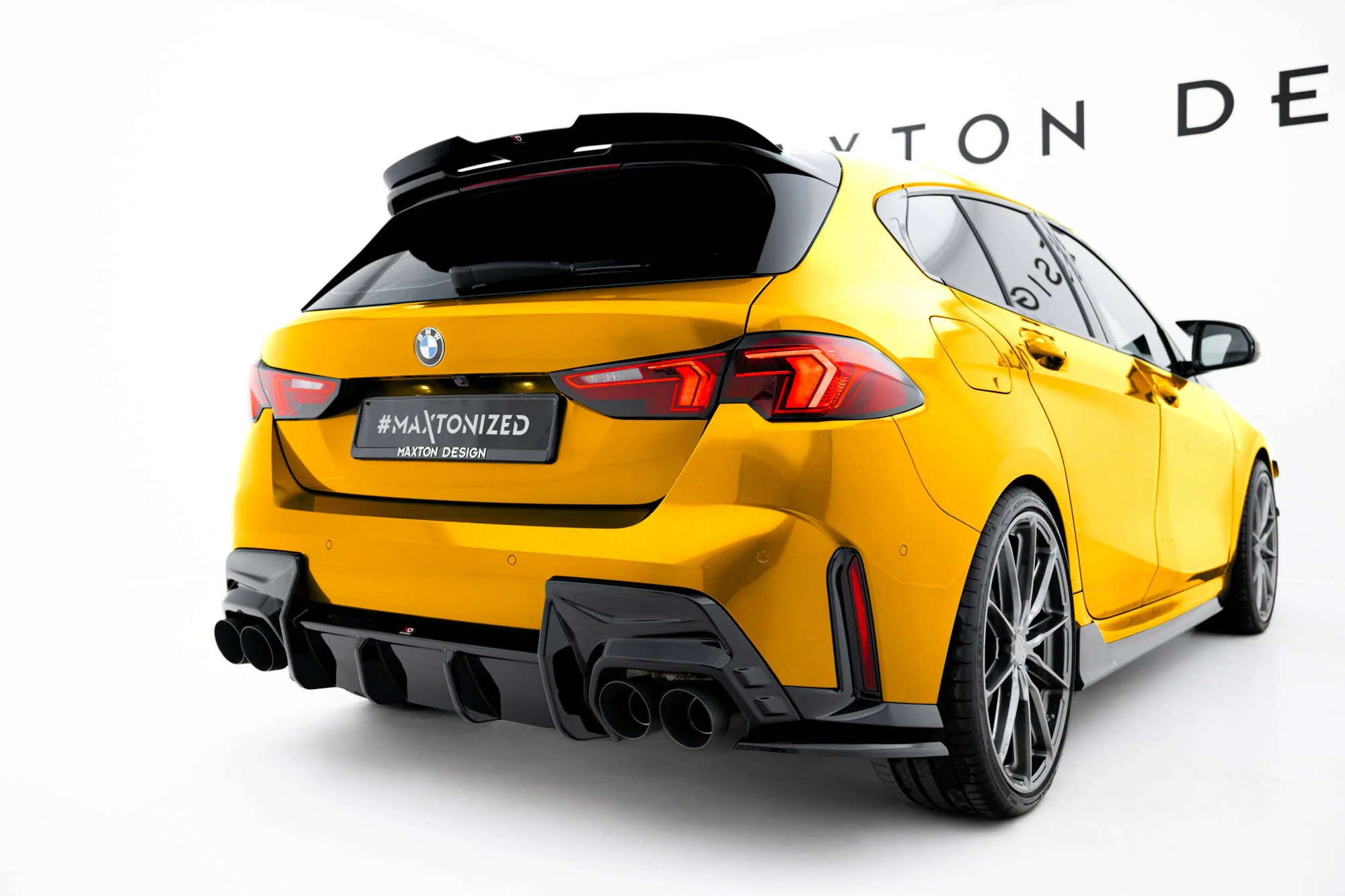 Zestaw Splitterów V.2 BMW 1 M-Pack F70 - Image 10